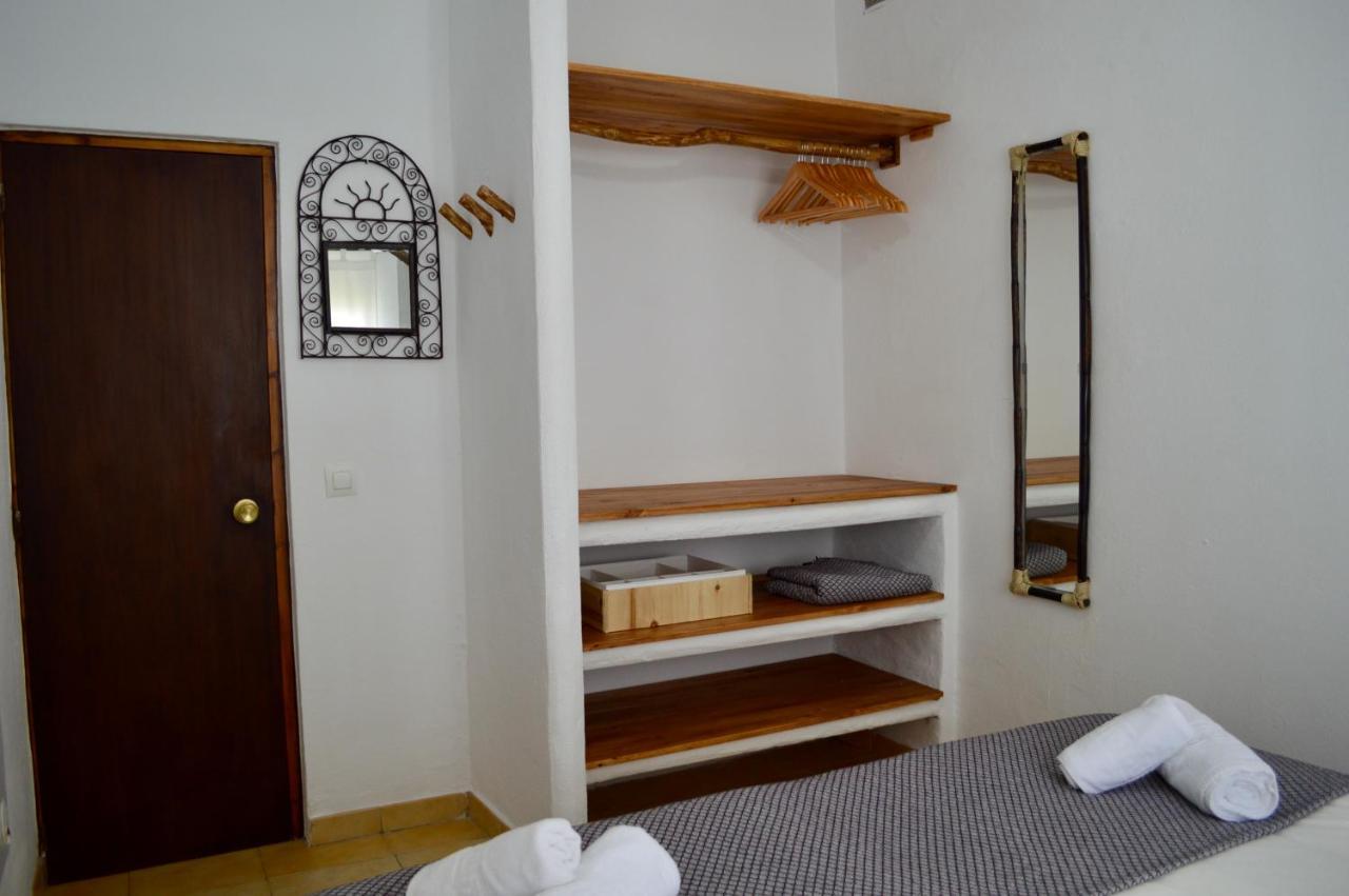 Poniente Apartment Барбате Екстериор снимка